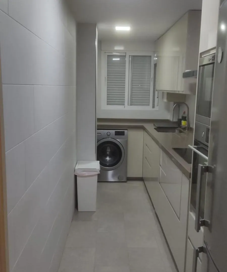 Apartamento 3 Dormitorios Con Terraza Jerez de la Frontera Spain